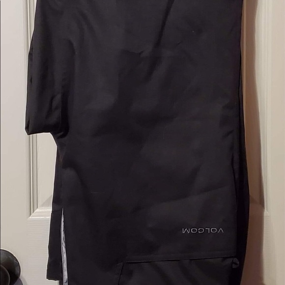 NWT Volcom Ski pants - Picture 2 of 4